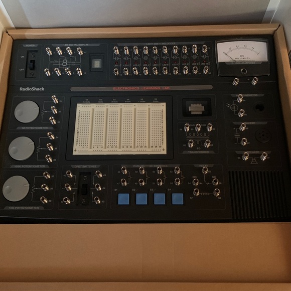 Electronics Learning Lab -New In Original Box - Picture 2 of 4